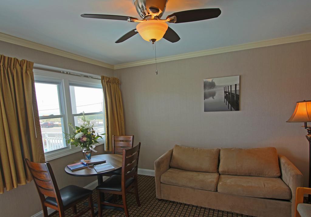 קייפ מאי Colton Court Motor Inn מראה חיצוני תמונה
